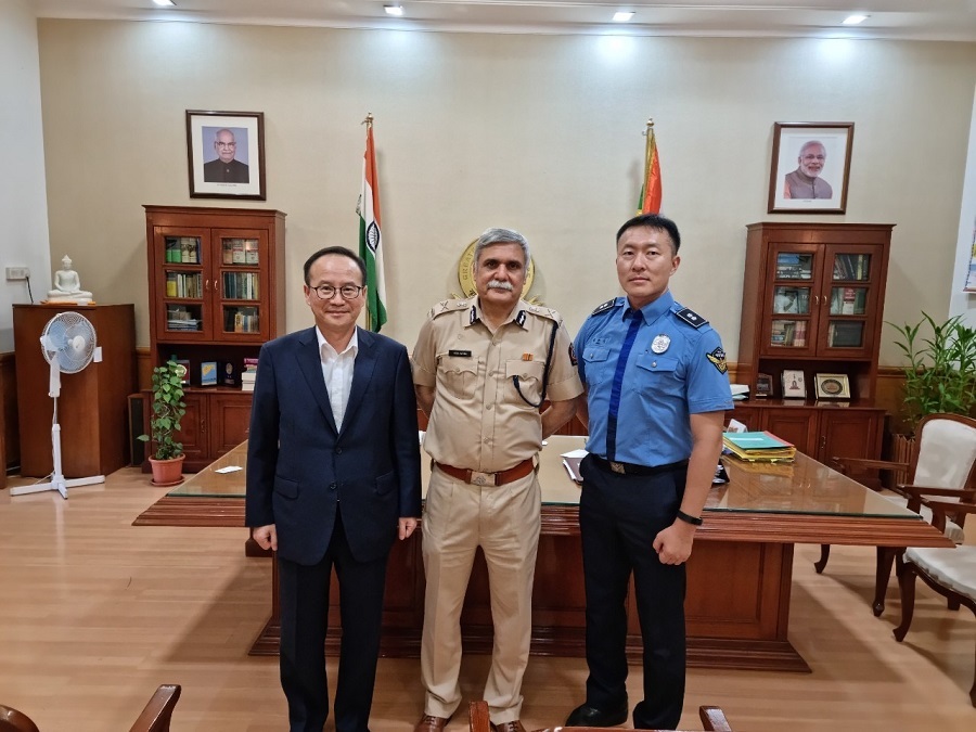 Consul General meets with Mumbai Police Commissioner 